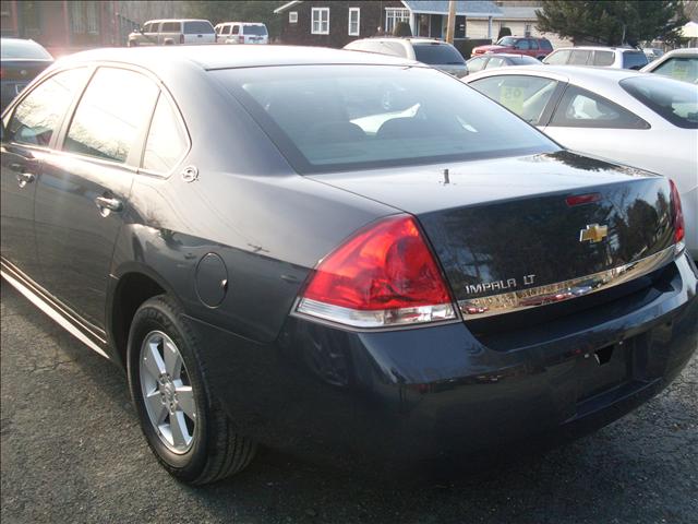 Chevrolet Impala 2009 photo 3