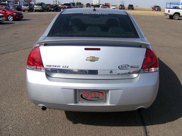 Chevrolet Impala 2009 photo 4