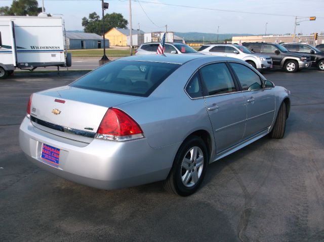 Chevrolet Impala 2010 photo 1