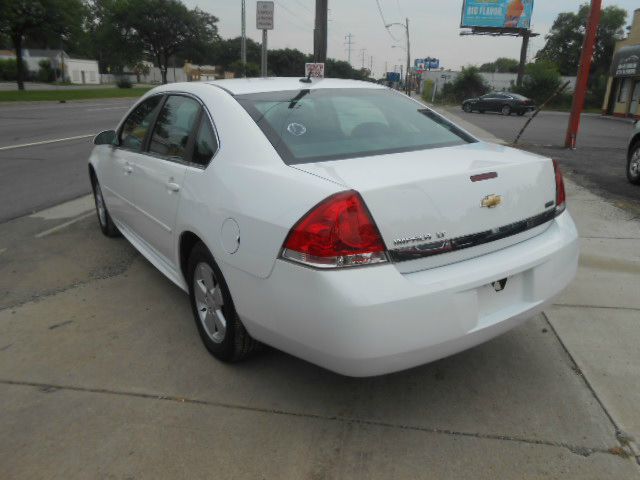 Chevrolet Impala 2010 photo 1