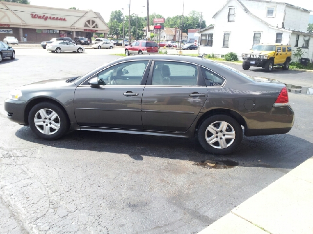 Chevrolet Impala 2010 photo 4