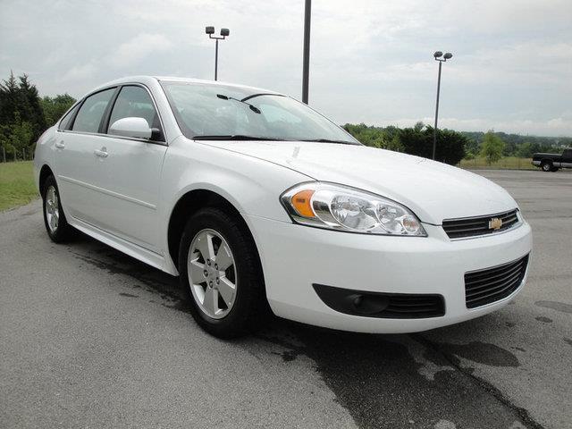 Chevrolet Impala 2010 photo 3