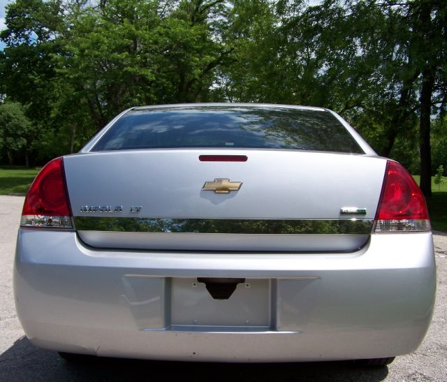 Chevrolet Impala 2010 photo 13