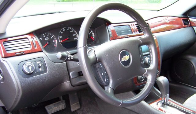 Chevrolet Impala 2010 photo 14