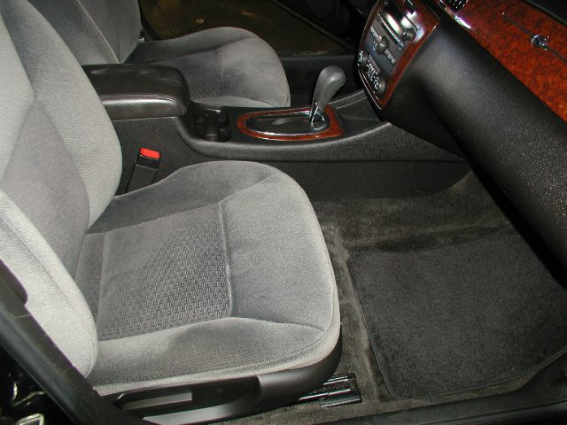 Chevrolet Impala 2010 photo 6