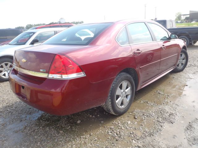 Chevrolet Impala 2010 photo 3