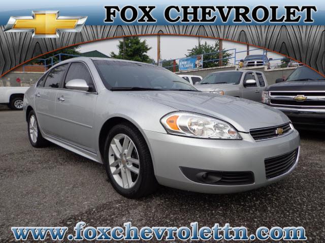 Chevrolet Impala 2010 photo 2