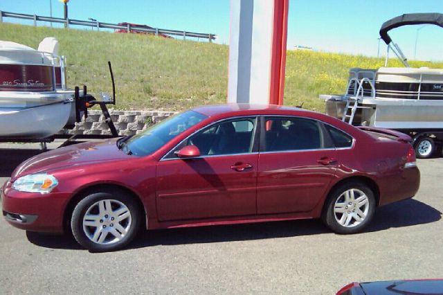 Chevrolet Impala 2010 photo 2