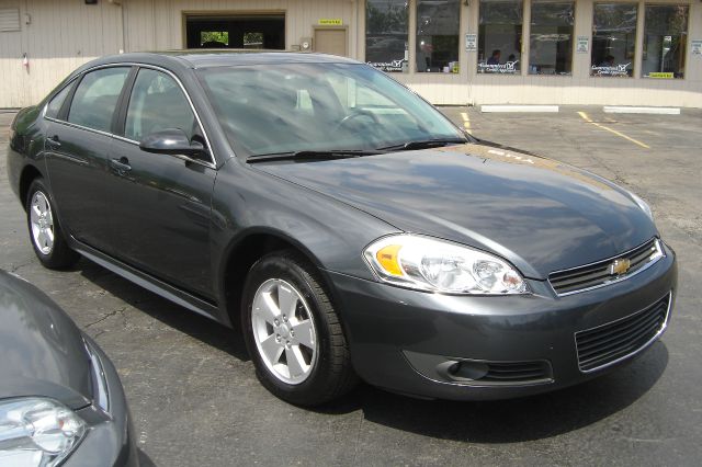 Chevrolet Impala 2010 photo 3