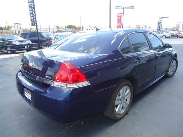 Chevrolet Impala 2010 photo 1