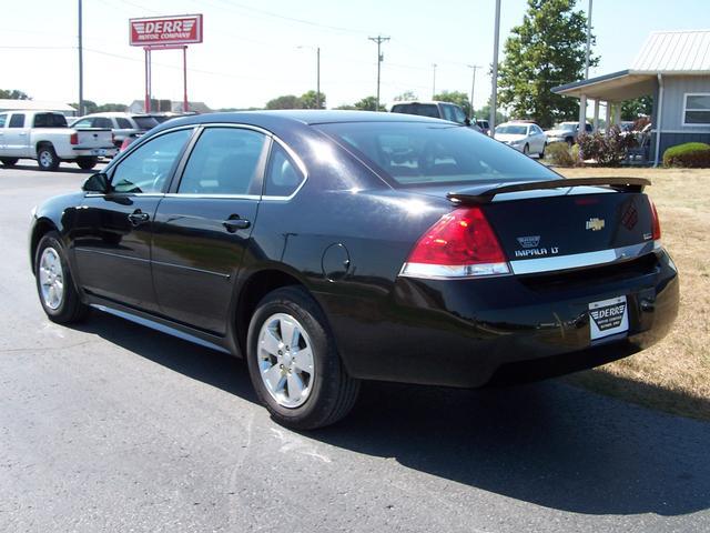 Chevrolet Impala 2010 photo 1