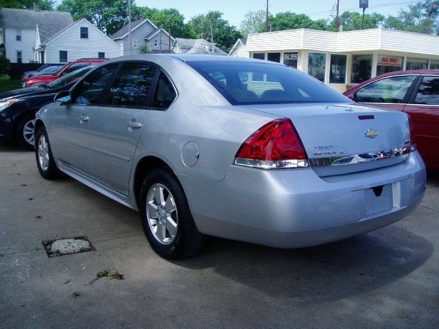 Chevrolet Impala 2010 photo 1