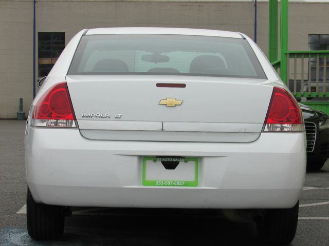 Chevrolet Impala SL1 Sedan