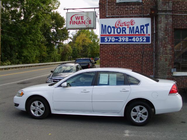 Chevrolet Impala 2010 photo 3