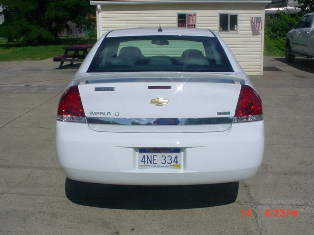 Chevrolet Impala 2010 photo 4