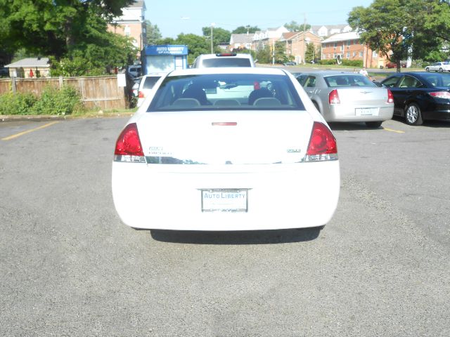 Chevrolet Impala 2010 photo 5