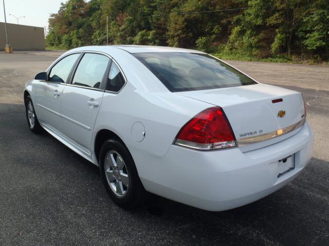 Chevrolet Impala 2011 photo 3