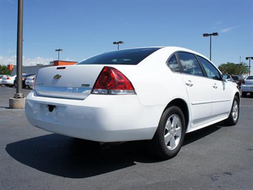 Chevrolet Impala 2011 photo 2