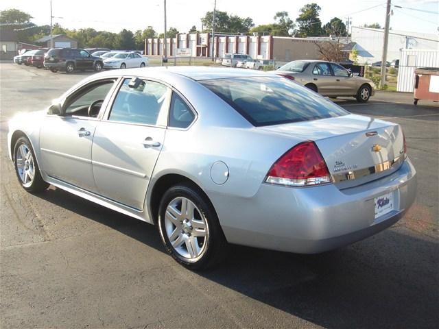 Chevrolet Impala 2011 photo 3