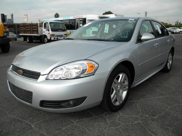 Chevrolet Impala SEL 2WD Sedan Sedan