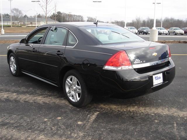 Chevrolet Impala 2011 photo 3