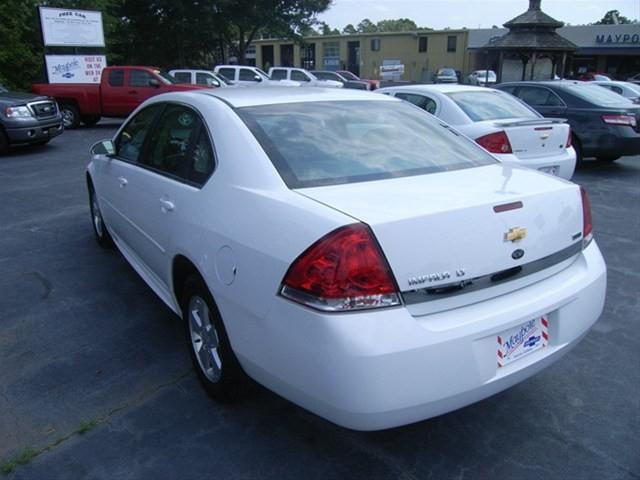 Chevrolet Impala 2011 photo 3