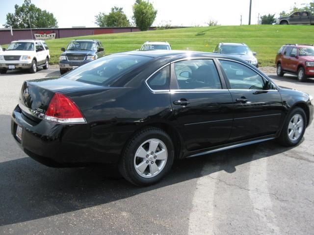 Chevrolet Impala 2011 photo 3