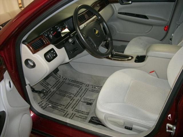 Chevrolet Impala 2011 photo 4