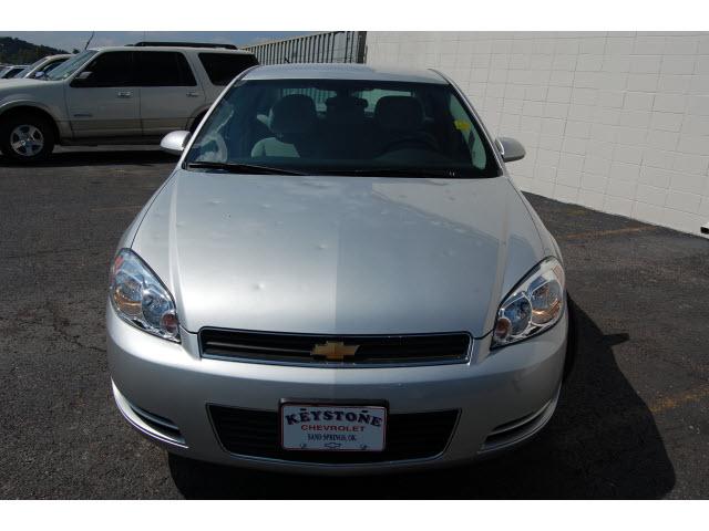 Chevrolet Impala 2011 photo 1