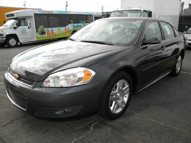 Chevrolet Impala SEL 2WD Sedan Sedan