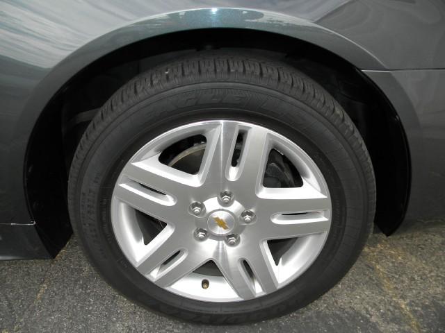 Chevrolet Impala 2011 photo 3