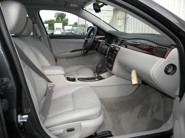 Chevrolet Impala 2011 photo 4