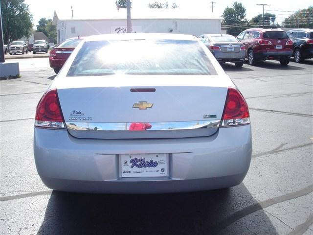 Chevrolet Impala 2011 photo 4