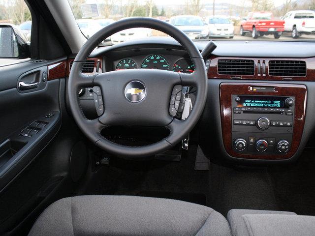 Chevrolet Impala 2011 photo 4