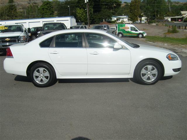 Chevrolet Impala 2011 photo 3