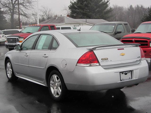 Chevrolet Impala 2011 photo 2