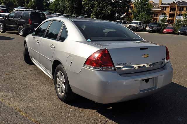 Chevrolet Impala SL1 Sedan