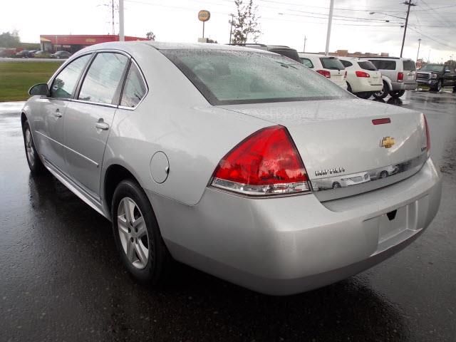 Chevrolet Impala 2011 photo 4