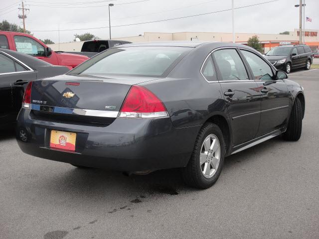 Chevrolet Impala 2011 photo 1