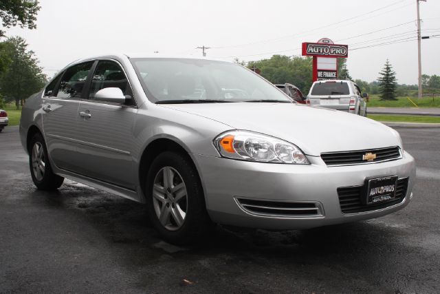 Chevrolet Impala 2011 photo 2