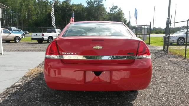 Chevrolet Impala 2011 photo 2