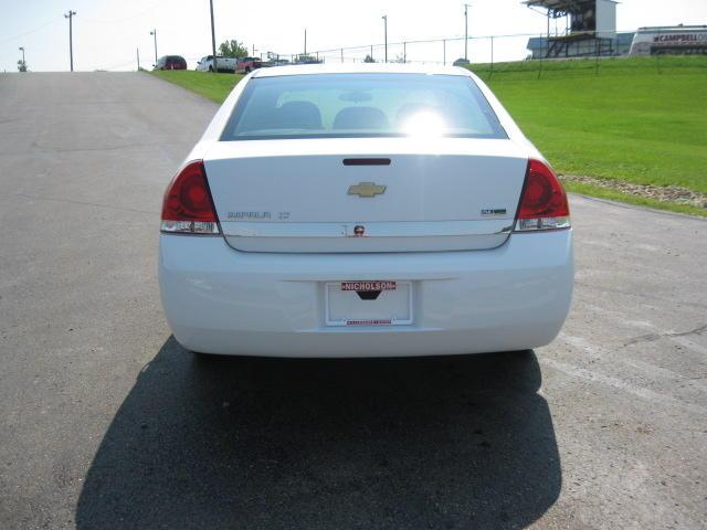 Chevrolet Impala 2011 photo 3