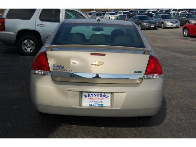 Chevrolet Impala 2011 photo 3