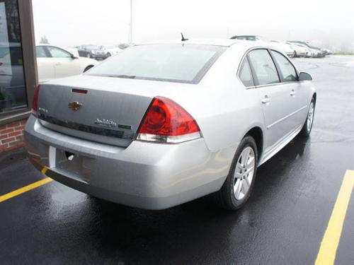 Chevrolet Impala 2011 photo 3