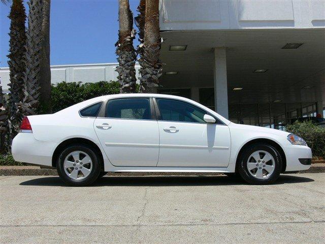 Chevrolet Impala W/1sh GT Sedan