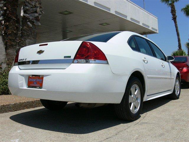 Chevrolet Impala 2011 photo 1