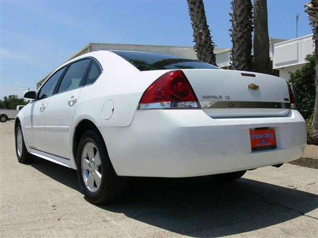 Chevrolet Impala 2011 photo 2