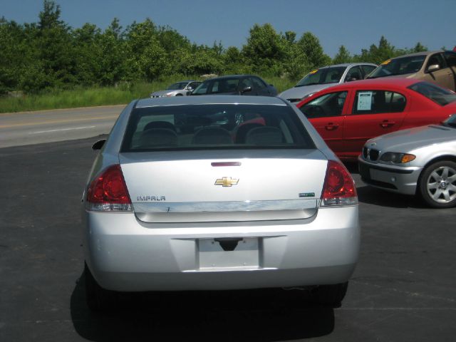 Chevrolet Impala 2011 photo 22