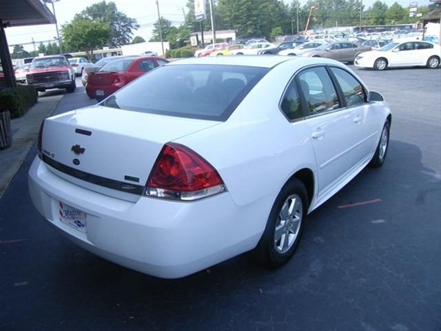 Chevrolet Impala 2011 photo 2