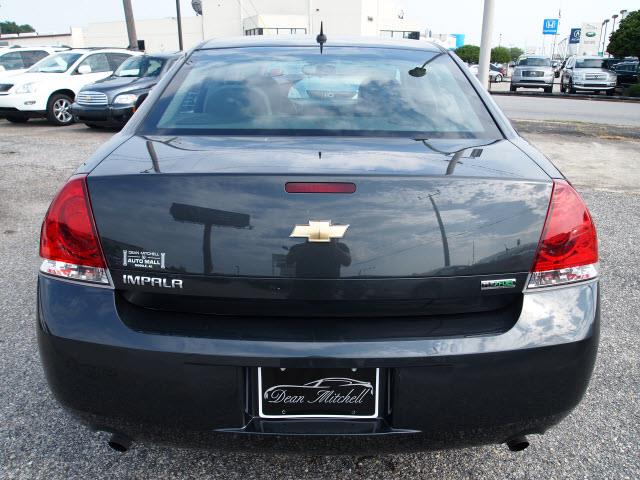 Chevrolet Impala 2012 photo 2